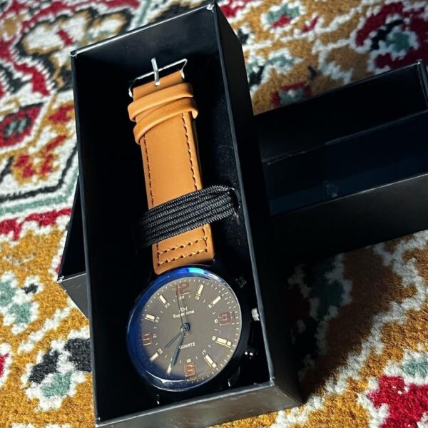 RH Supertime a very good watch for men with premium look at a decent price
