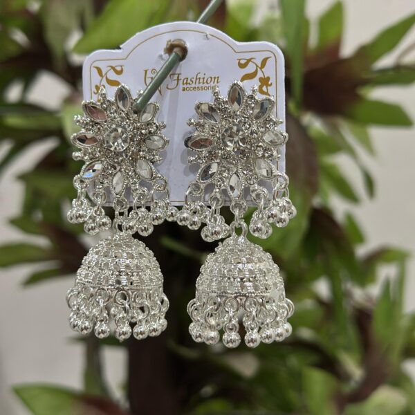 Silver beautiful earrings for girls with best quality