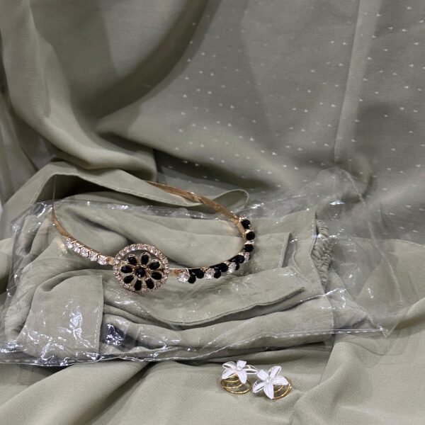 Hijab with two Hijab pins and one CATHER