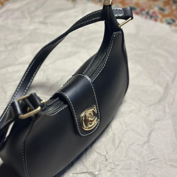 Beautiful Black colour Bag For girls with its premium design